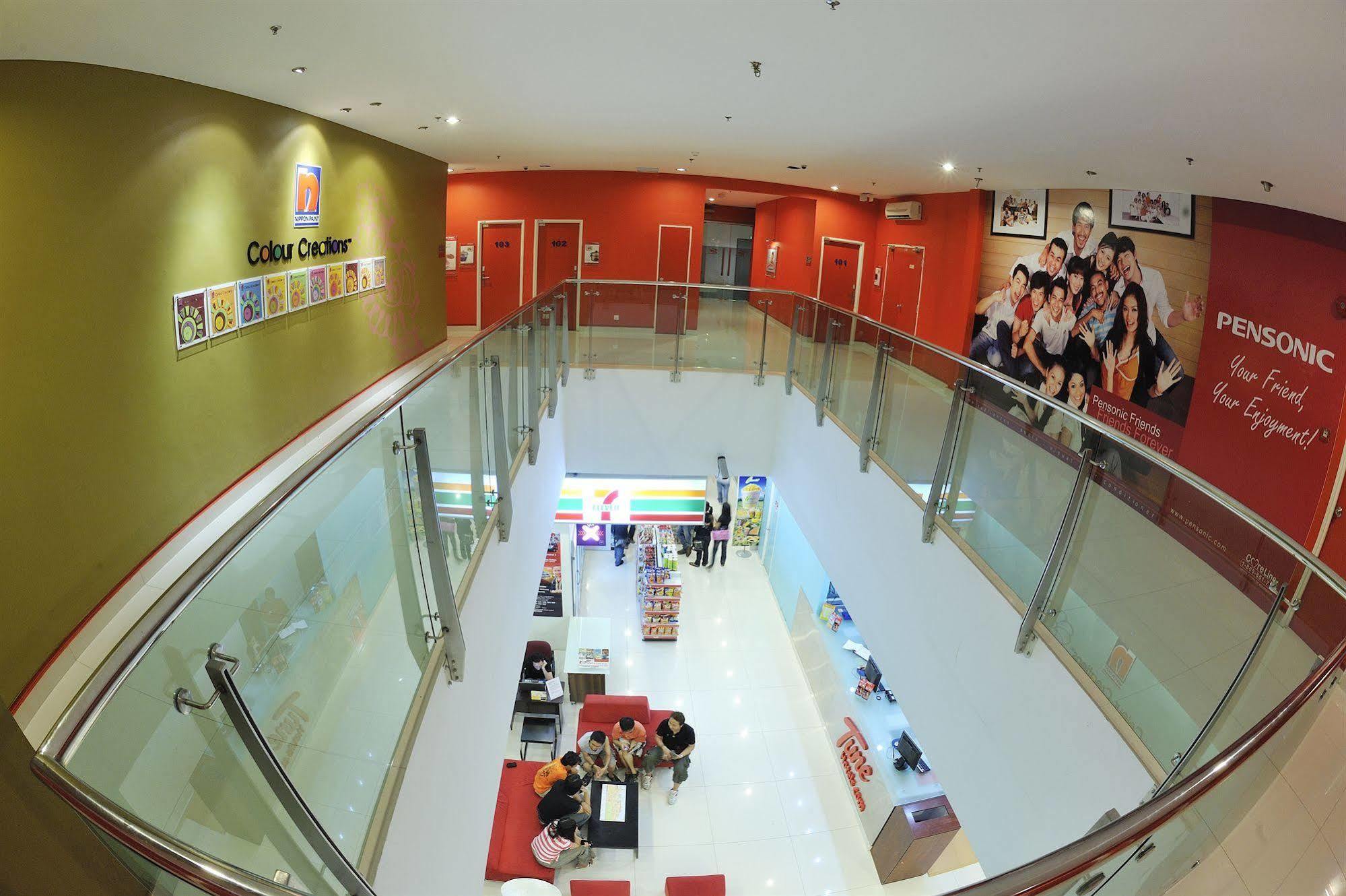 Tune Hotel - 1Borneo Kota Kinabalu Exterior foto