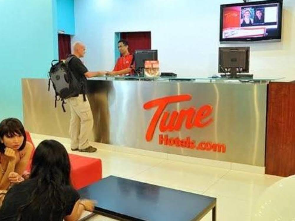 Tune Hotel - 1Borneo Kota Kinabalu Exterior foto